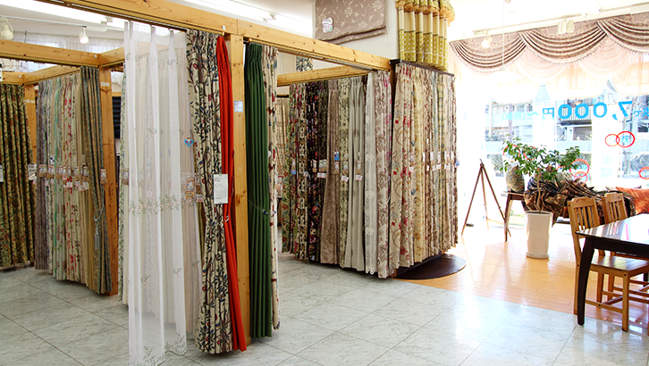 カーテン・アイ　調布店