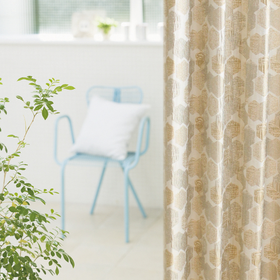 ドレープカーテン